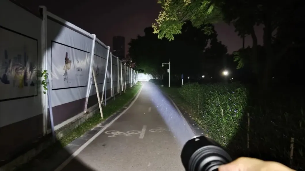 1100 Meter 1200 Lumen Hunting Torch Linternas Nextorch P82 Super Long Distance for Searching for Hunting Weapons